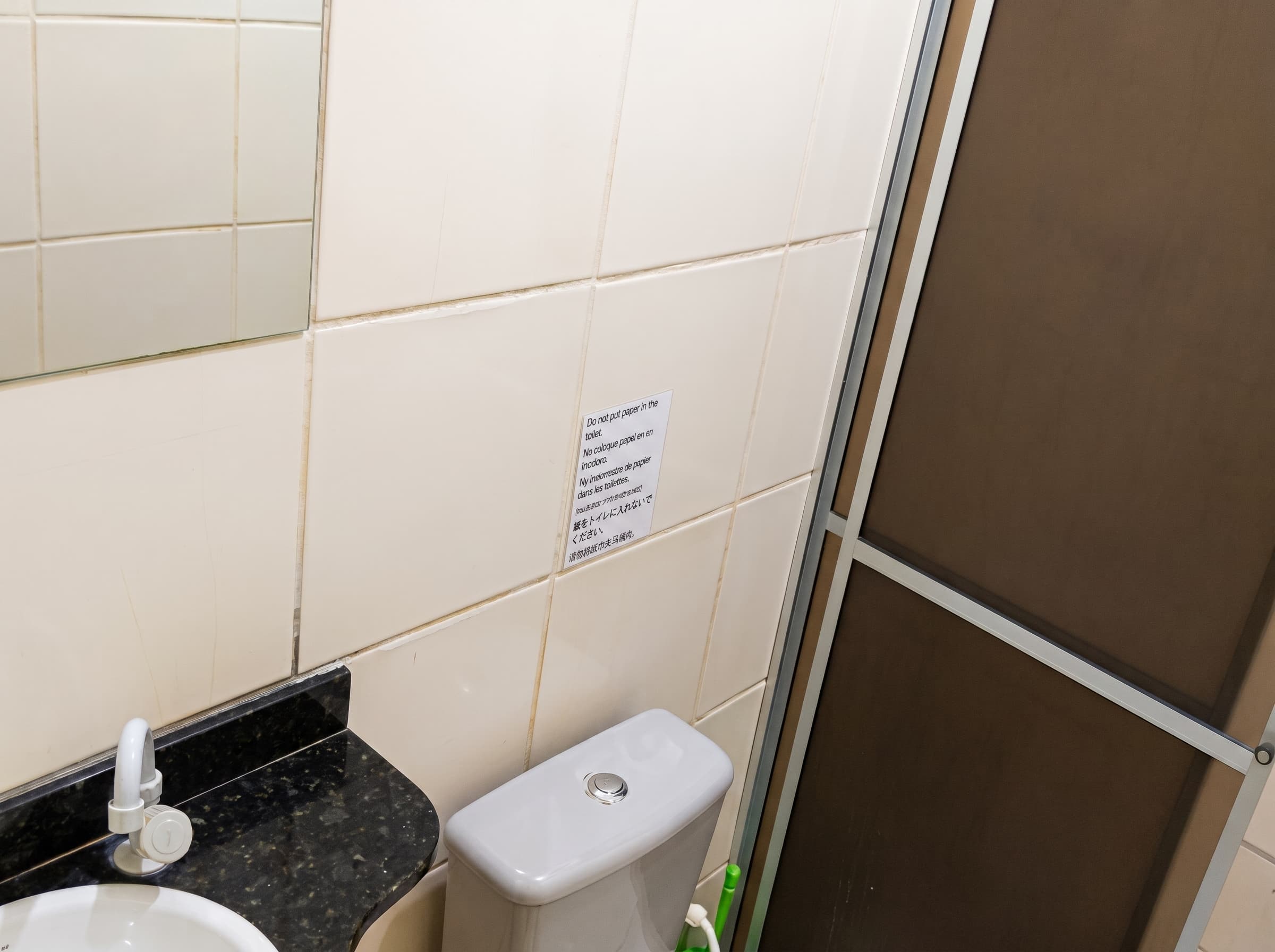 Banheiro do hostel